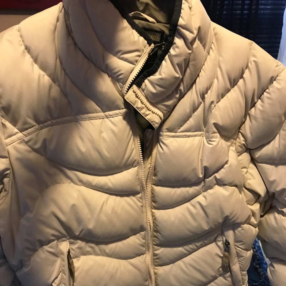 Ladies goose down off white jacket